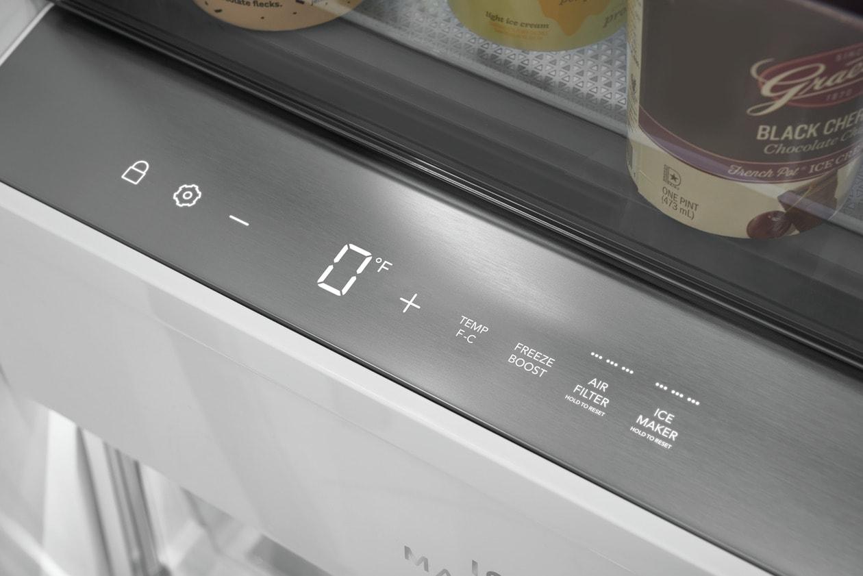 FRIGIDAIRE FPFU19F8WF Frigidaire Professional 19 Cu. Ft. Single-door Freezer