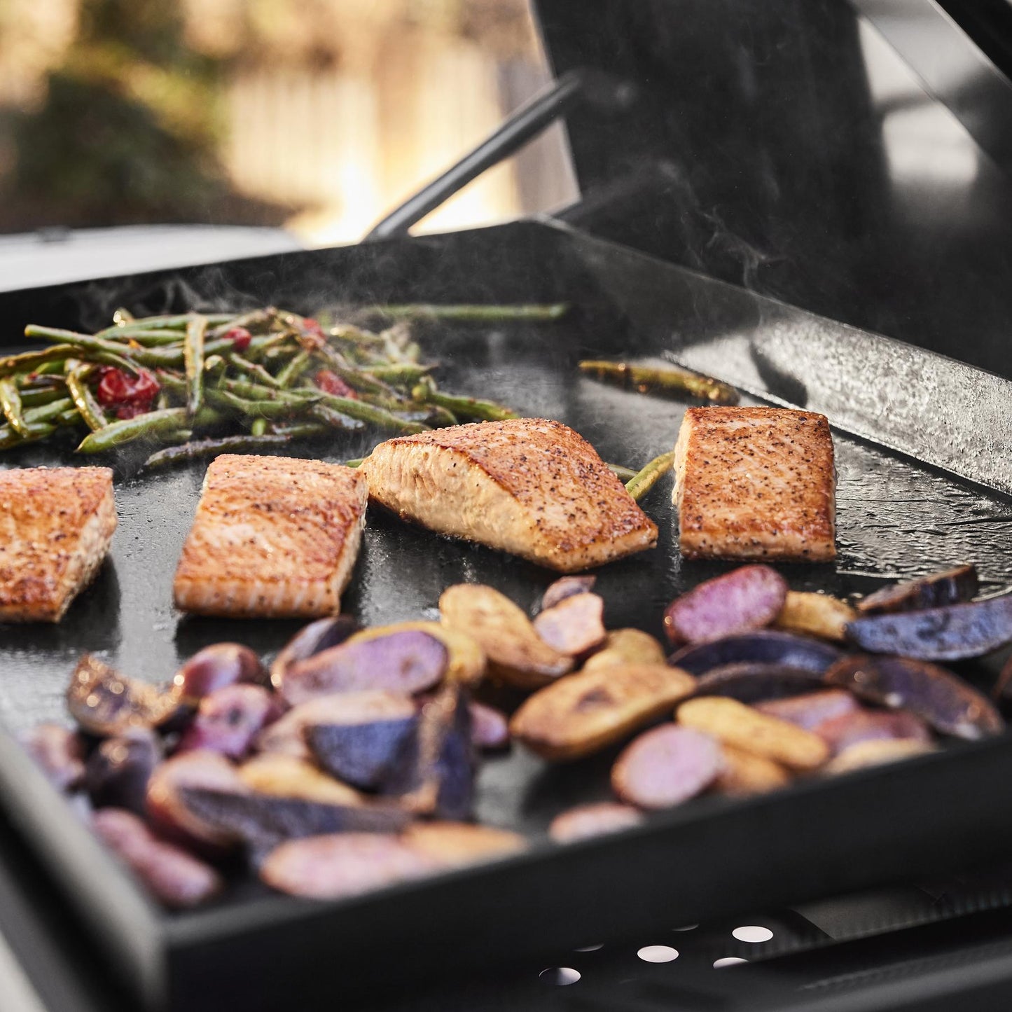 WEBER 1500420 Slate 30"" Rust-resistant Griddle With Extendable Side Table (NA...