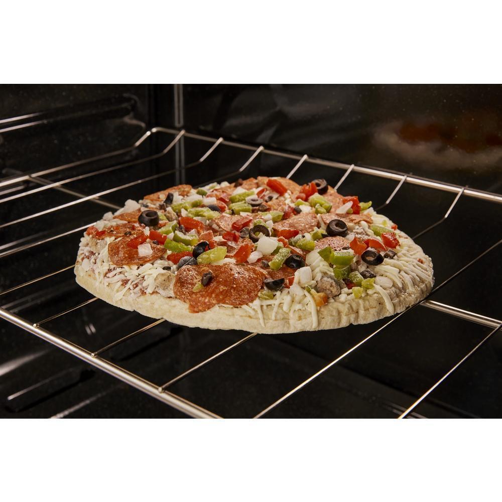 WHIRLPOOL WFG505M0MS 5.1 Cu. Ft. Freestanding Gas Range With Edge To Edge Cooktop