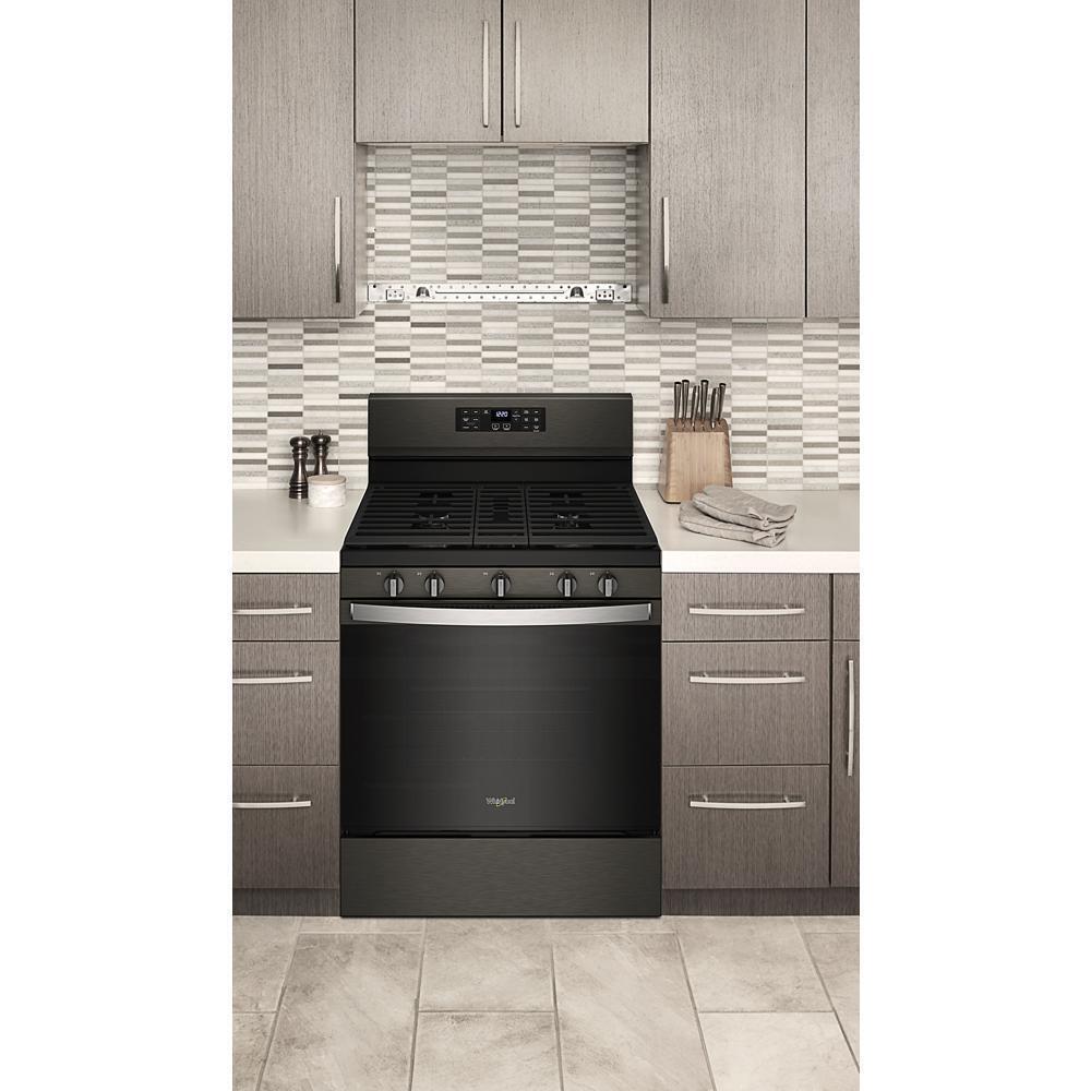 WHIRLPOOL WFG550S0LV 5.0 Cu. Ft. Whirlpool Gas 5-in-1 Air Fry Oven