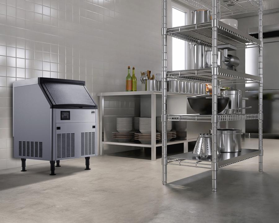 SUMMIT BIM210 Summit 210 Lb. Commercial Ice Machine