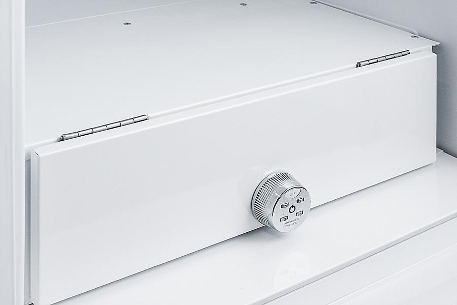 SUMMIT FF7LW Commercially Listed Freestanding All-refrigerator for General PURPO...