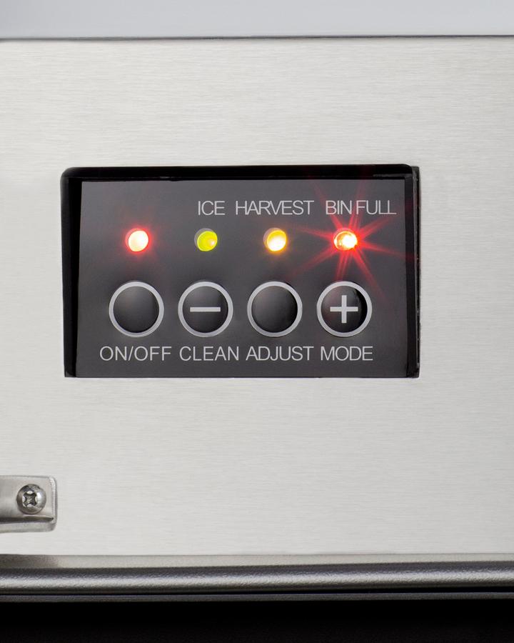 SUMMIT BIM44GCSSIF Summit Built-in 50 Lb. Clear Icemaker