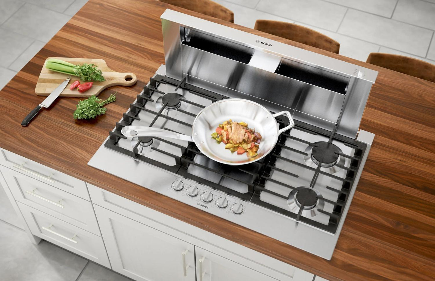 BOSCH NGM8659UC Bosch 800 Series Gas Cooktop 36"" Stainless Steel Ngm8659uc
