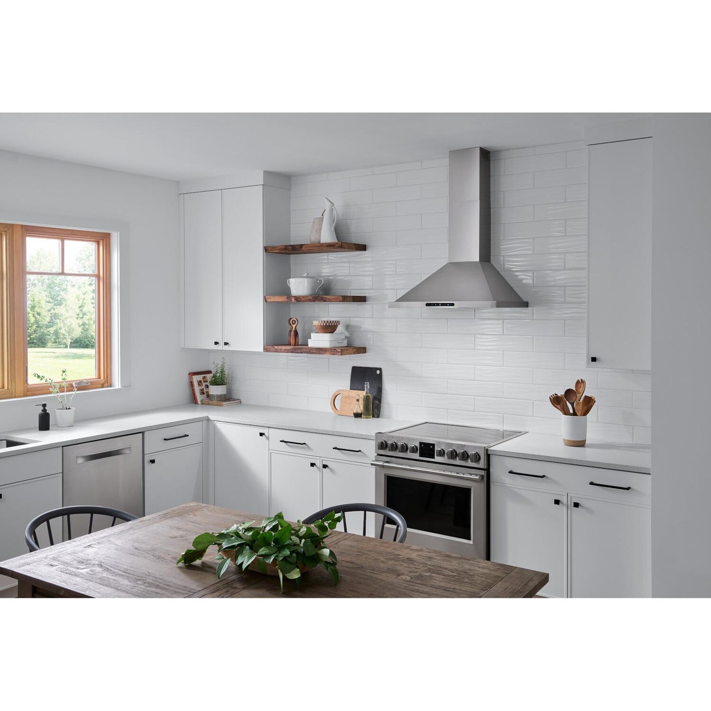 BROAN EWP1306SS Broan 30"" Stainless 640 Max Blower Cfm Pyramidal Chimney Range Hood