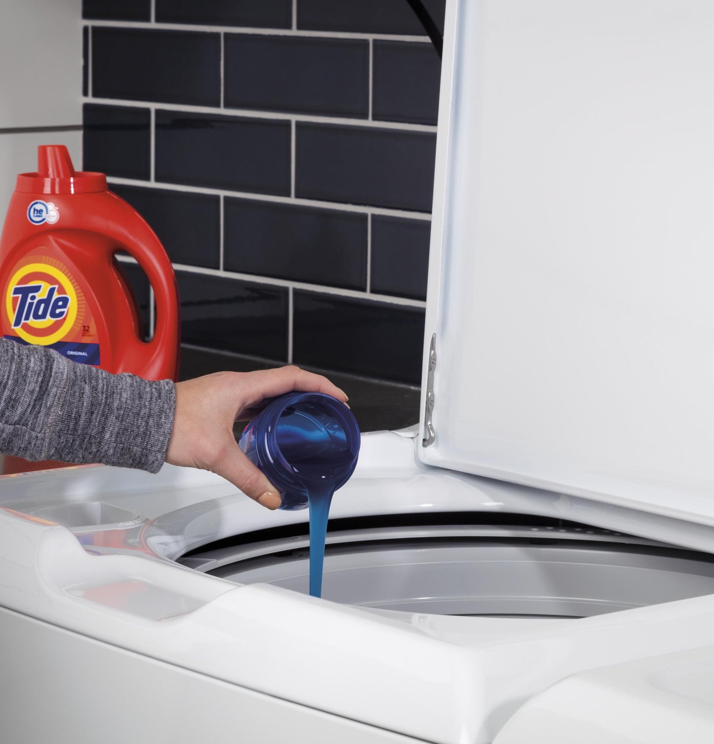 GE APPLIANCES GTW500ASNWS Ge 4.6 Doe Cu. Ft. Capacity Washer With Stainless Steel Basket