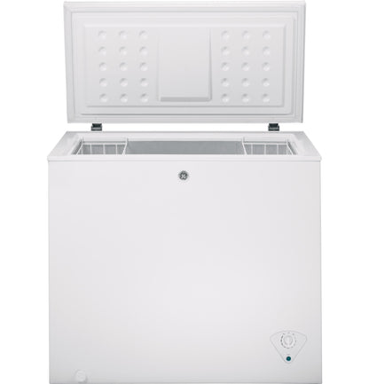 GE APPLIANCES FCM7STWW Ge 7.0 Cu. Ft. Manual Defrost Chest Freezer