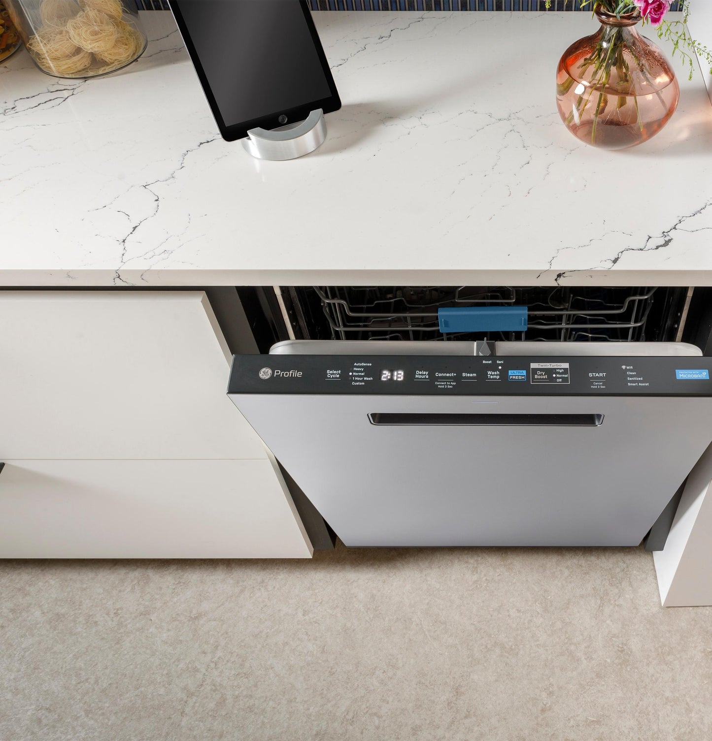 GE APPLIANCES PDP795SYVFS GE Profile Energy Star Smart Ultrafresh System Dishwasher With ...