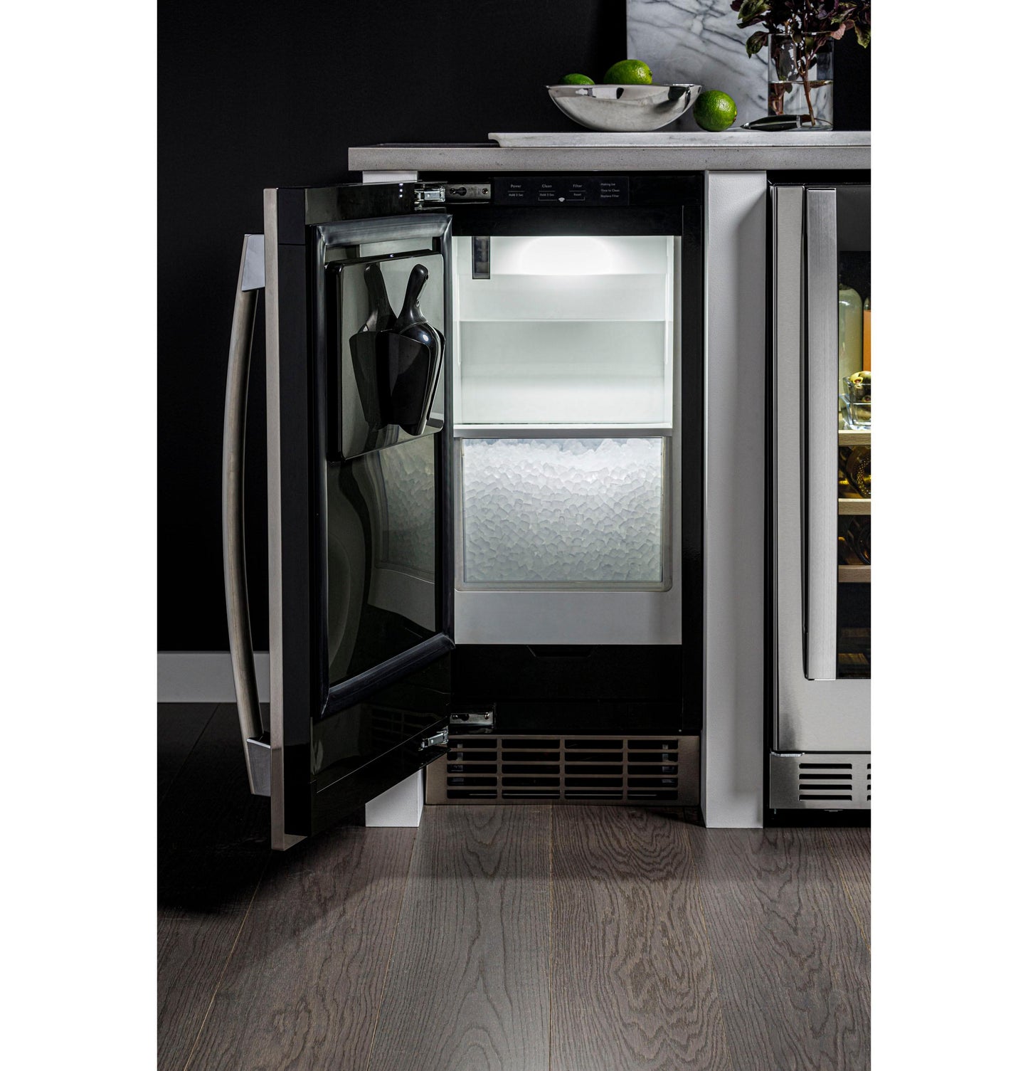 GE APPLIANCES UNC15NPWII Ice Maker 15-inch - Nugget Ice