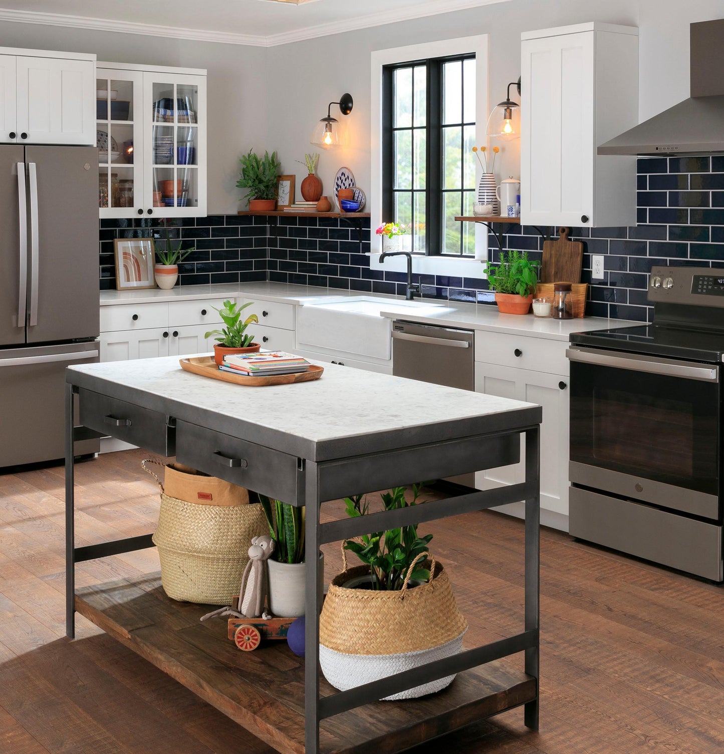 GE APPLIANCES GWE23GMNES Ge Energy Star 23.1 Cu. Ft. Counter-depth French-door REFRIGE...