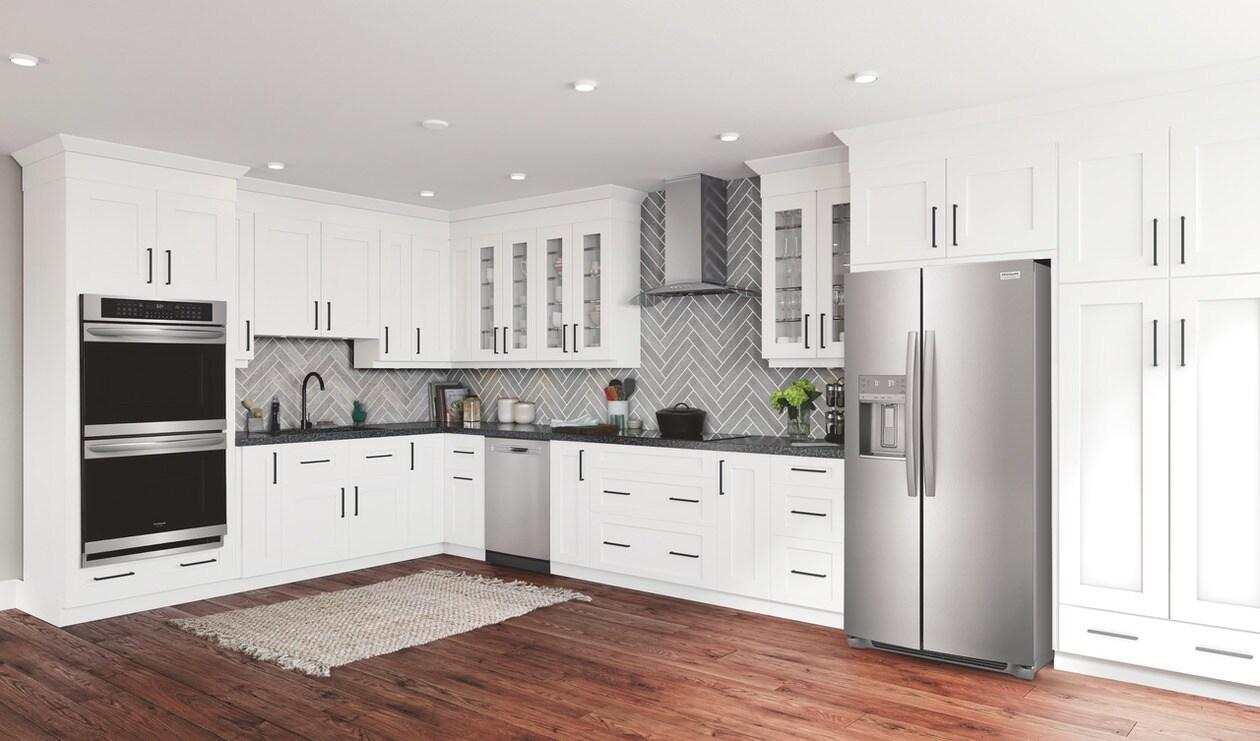 FRIGIDAIRE GRSS2352AF Frigidaire Gallery 22.3 Cu. Ft. 33'' Standard Depth Side By Side RE...