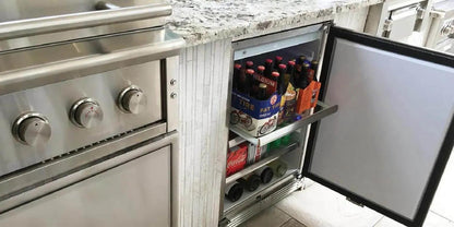 XO APPLIANCE XOU15ORSR XO Appliance Outdoor Refrigerator 15"" Solid Ss Rh