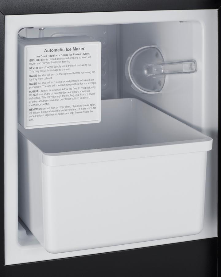 SUMMIT BIM26 Summit 15 Lb. Drain-free Built-in Icemaker