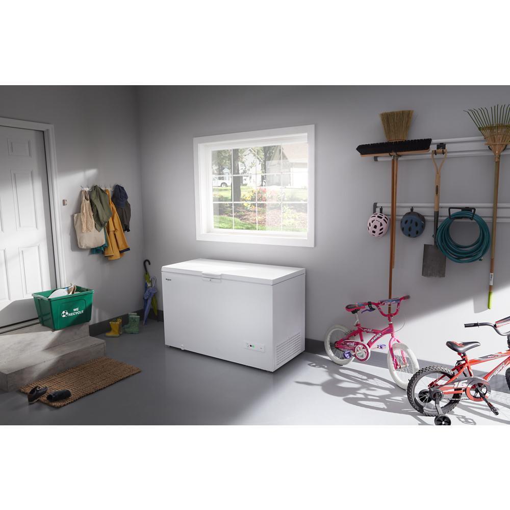 WHIRLPOOL WZC5216LW Whirlpool 16 Cu. Ft. Chest Freezer With Shelves